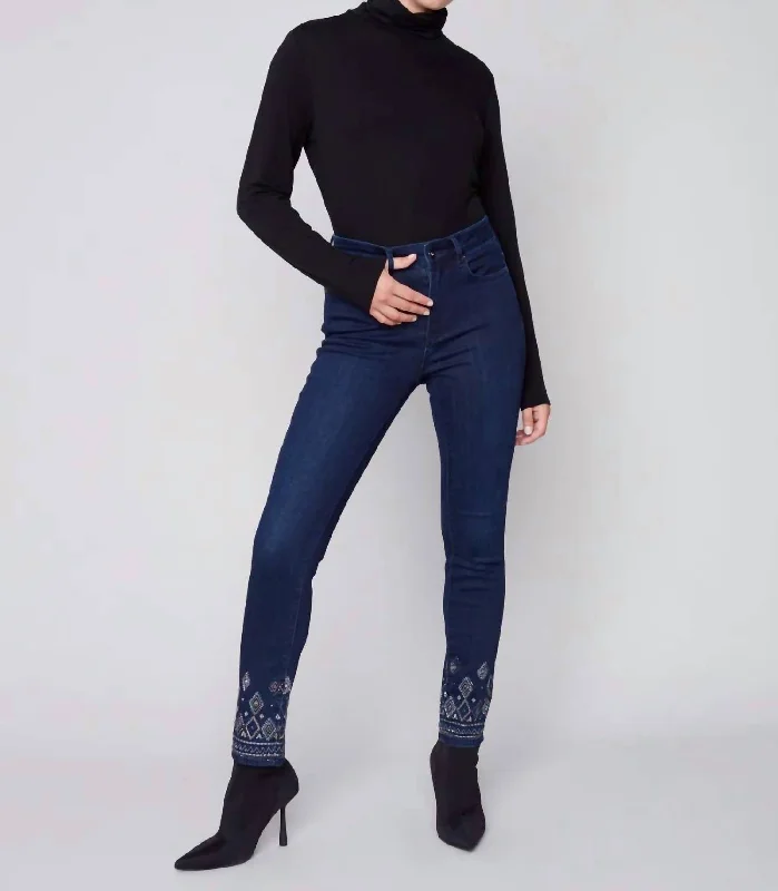 Stetch Embroidered Slim Leg Jeans In Blue Black