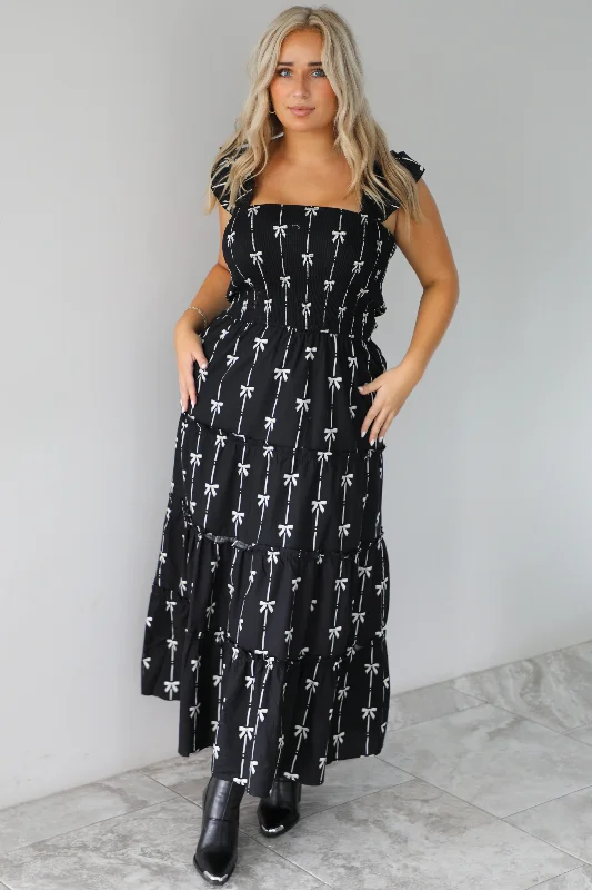 Follow Along Maxi Dress: Black/Off White