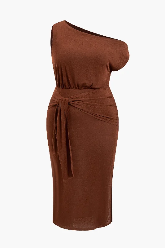 Plus Size Sleeveless Midi Dress